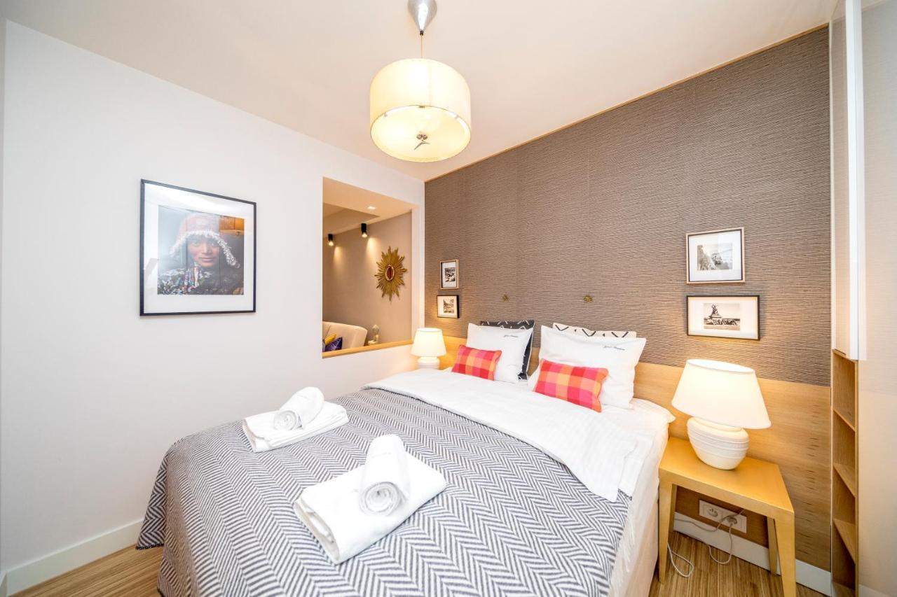 Golden Apartment With Air Condition By Your Freedom Warsaw Exterior photo