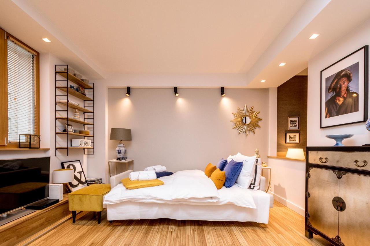 Golden Apartment With Air Condition By Your Freedom Warsaw Exterior photo